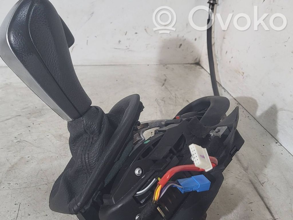 BMW 3 E90 E91 Gear shifter/selector 