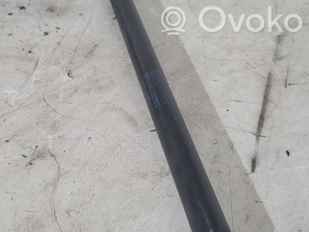 BMW 3 E90 E91 Tailgate/trunk strut/damper 