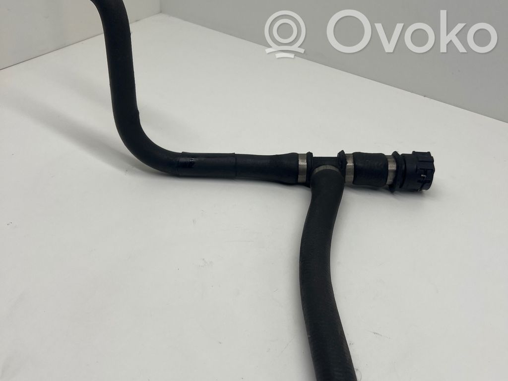 BMW 5 E60 E61 Engine coolant pipe/hose 