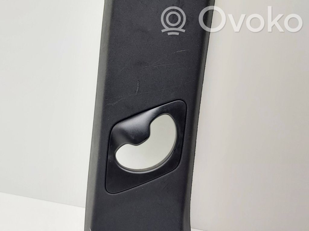 (C) pillar trim   6981709