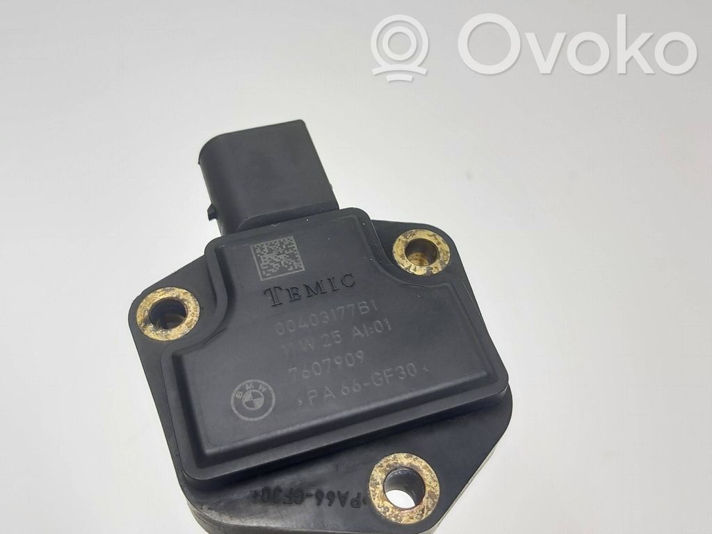 BMW X5 E70 Oil level sensor 