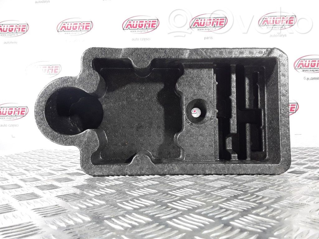 Opel Insignia A Other trunk/boot trim element 