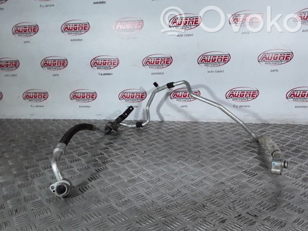 Volkswagen Golf V Ilmastointilaitteen putki (A/C) 