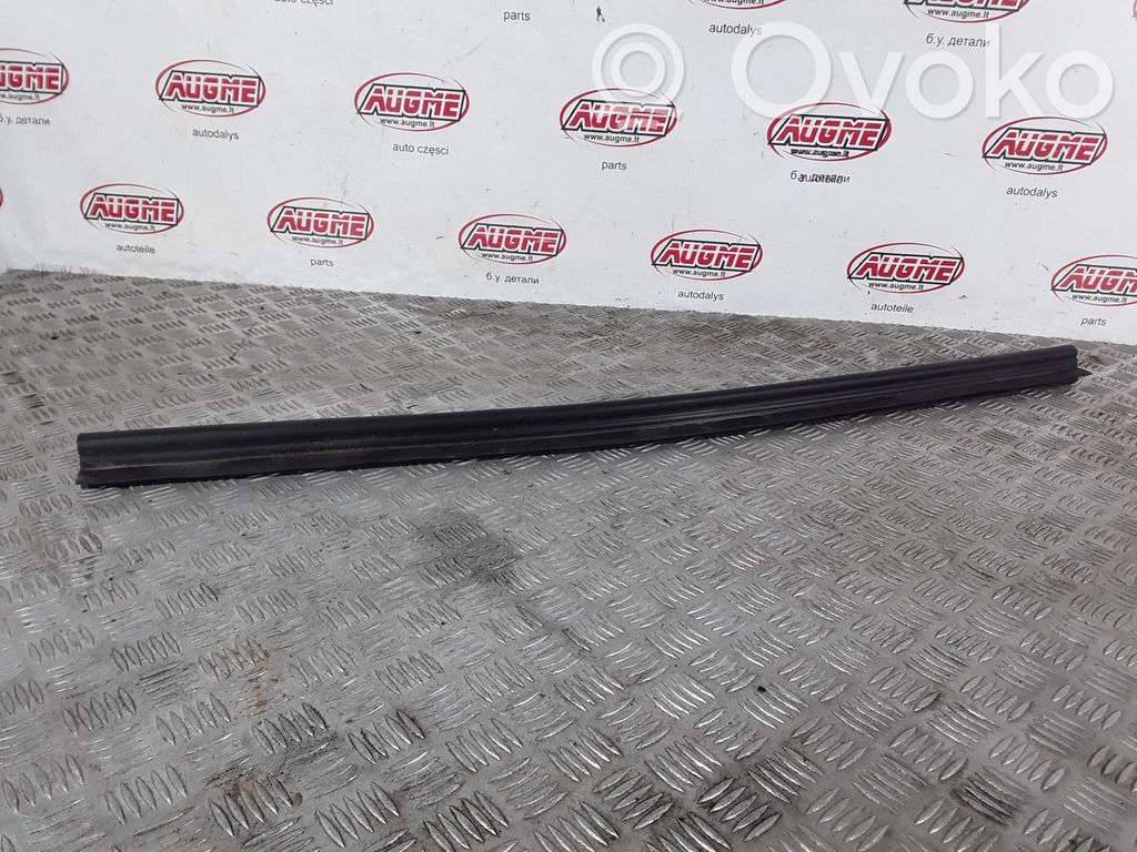 Audi A4 Allroad Windshield trim 