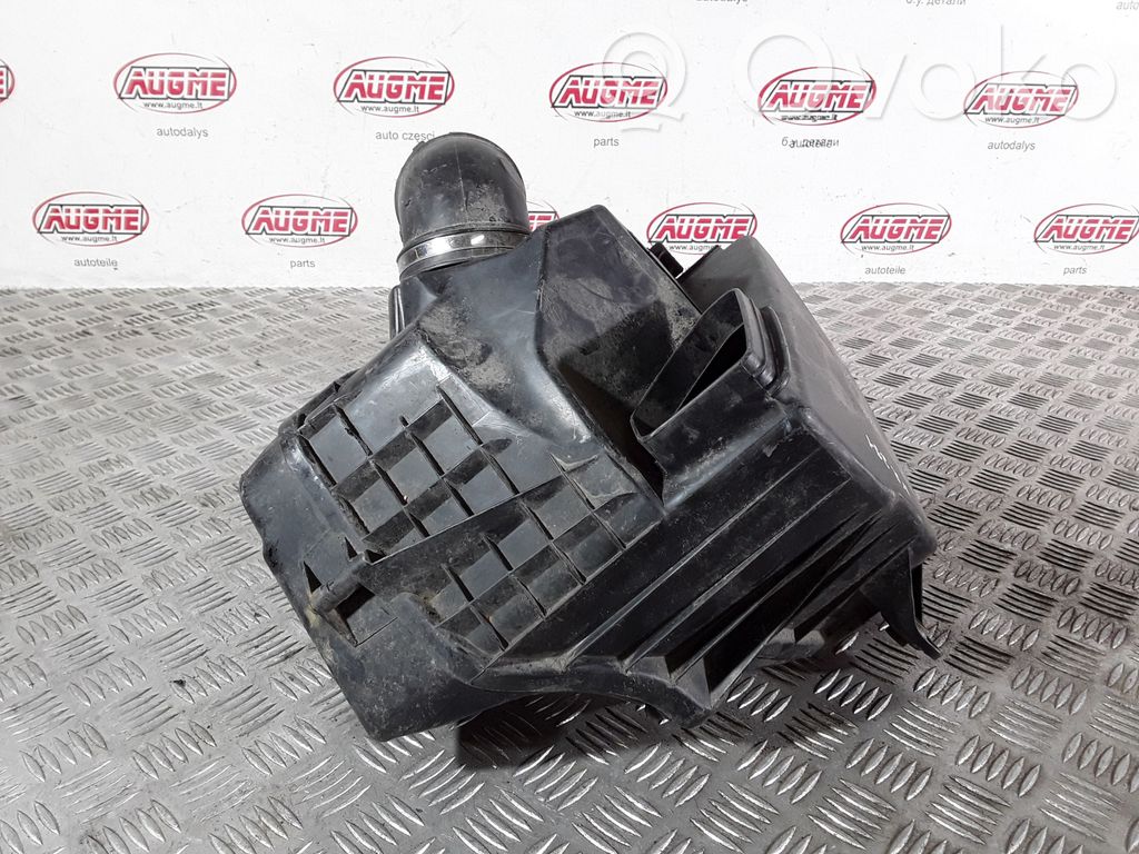 BMW 3 E90 E91 Air filter box 