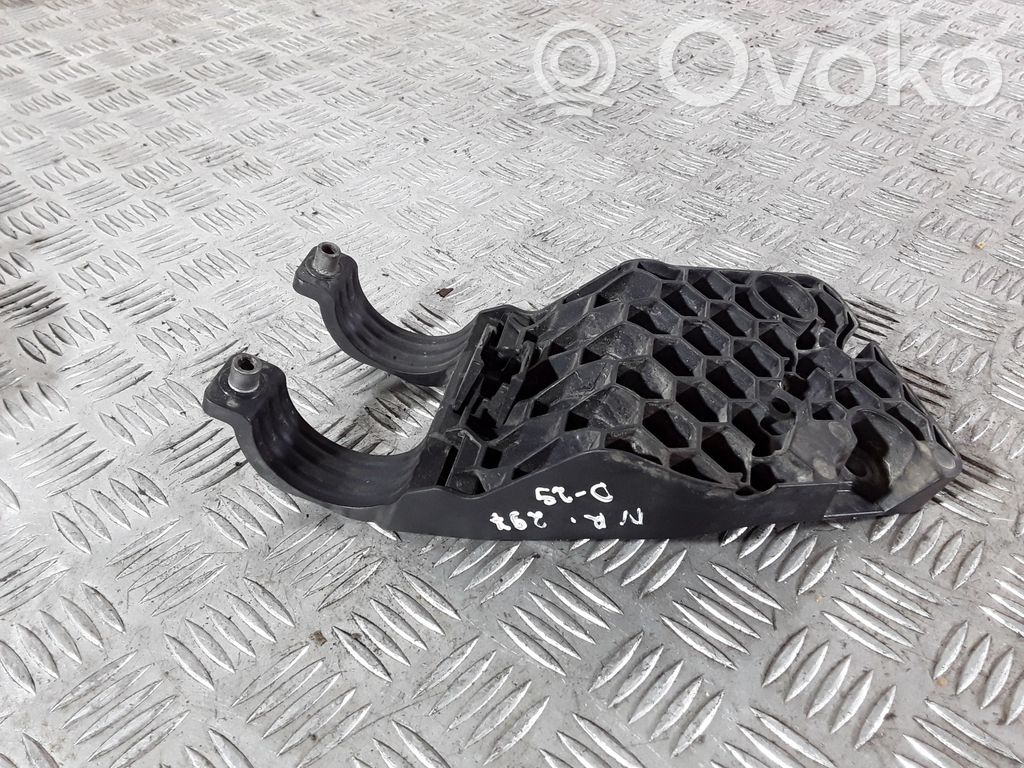 BMW X5 E70 Fuel filter bracket/mount holder 