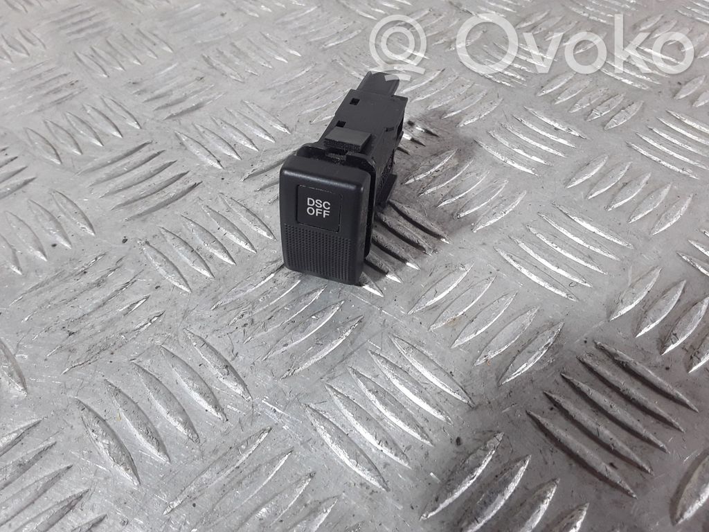 ESP (stability program) switch   15A468