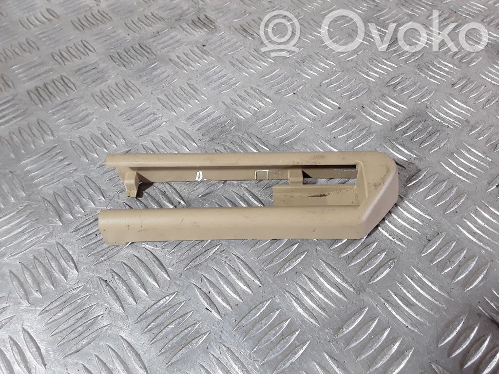 BMW X6 E71 Moldura de la guía del asiento delantero del conductor 