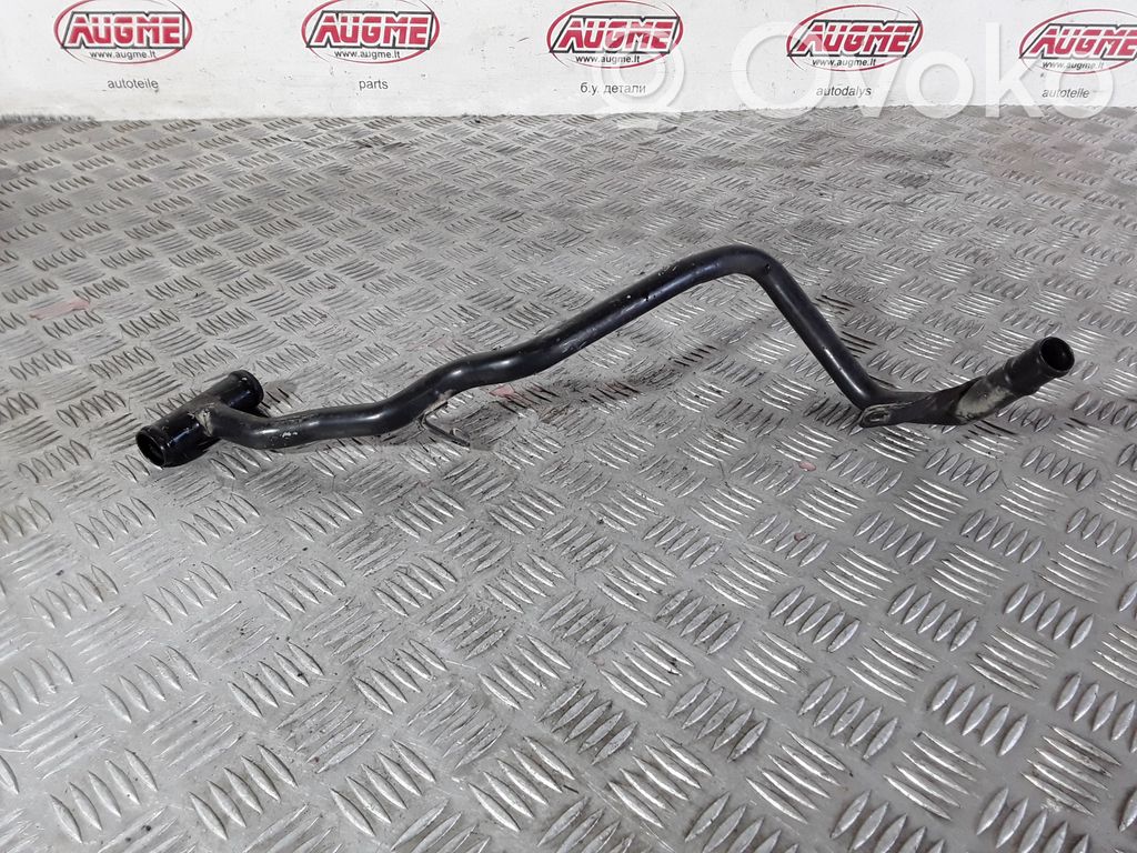 Volkswagen Tiguan Engine coolant pipe/hose 