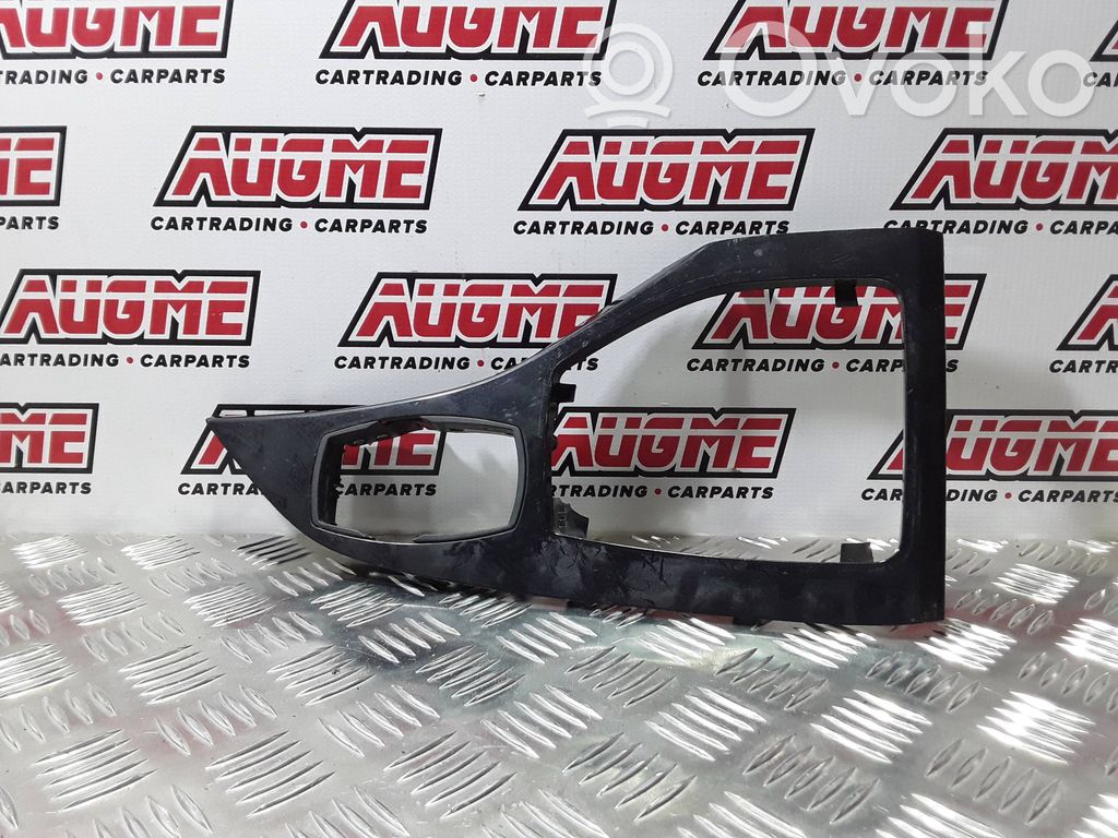 Panel trim   9252846