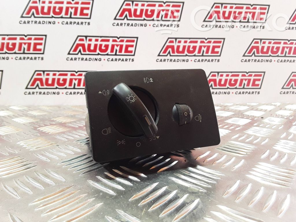 Ford Focus C-MAX Light switch 