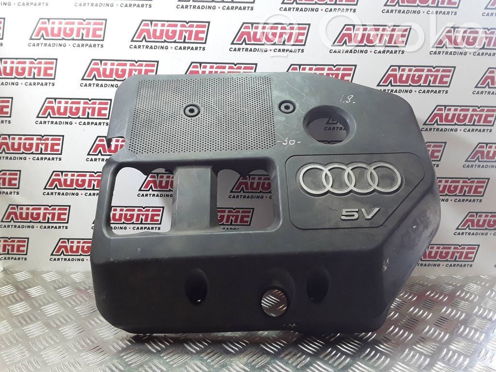 Volkswagen Golf V Couvercle cache moteur 