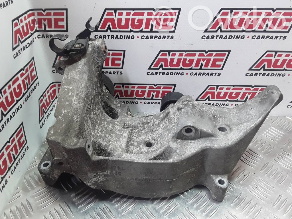 BMW 3 E90 E91 Generator/alternator bracket 