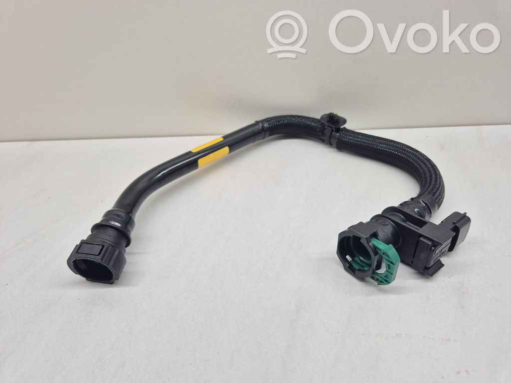 Renault Captur II Fuel line pipe 