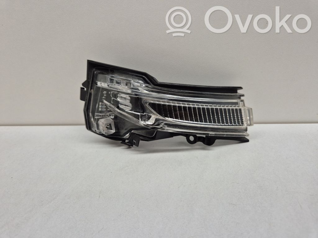 Peilin suuntavilkku   4KL949102,00460Z0300,4G1945102