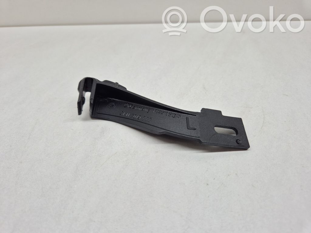 BMW M3 Headlight/headlamp mounting bracket 