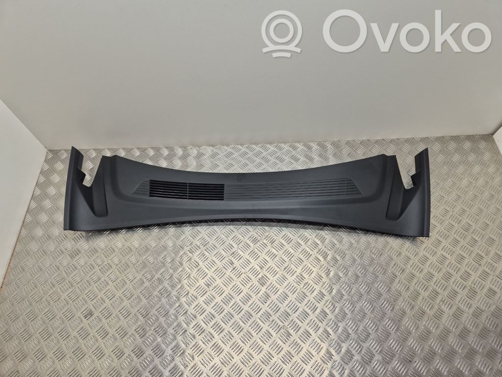 Tesla Model 3 Wiper trim 