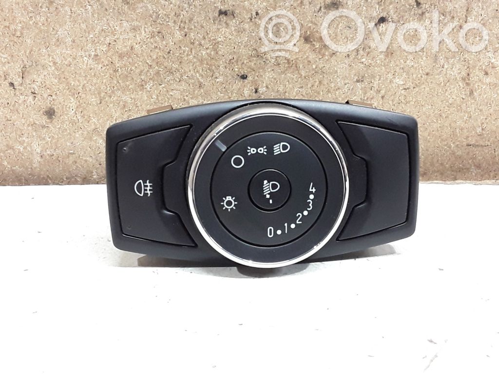 Ford Focus Light switch 