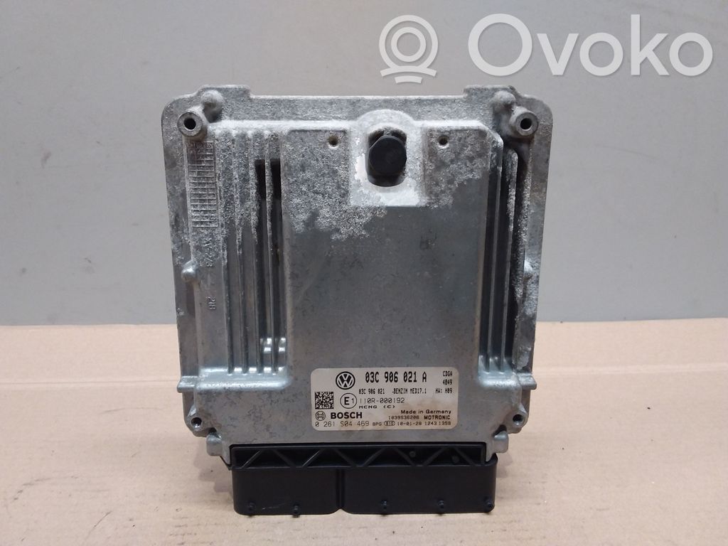 Volkswagen PASSAT B6 Engine control unit/module 