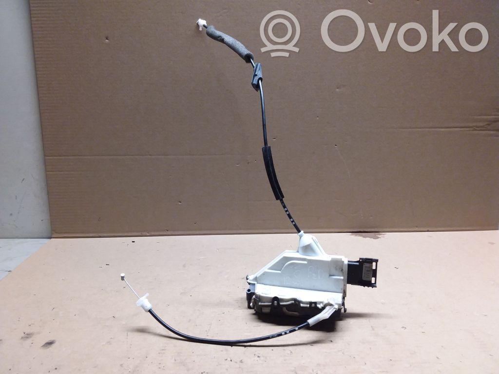 Front door lock   PSA006181,4222A1351I4