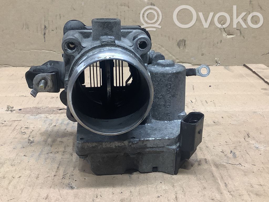 Hyundai i30 Throttle valve 