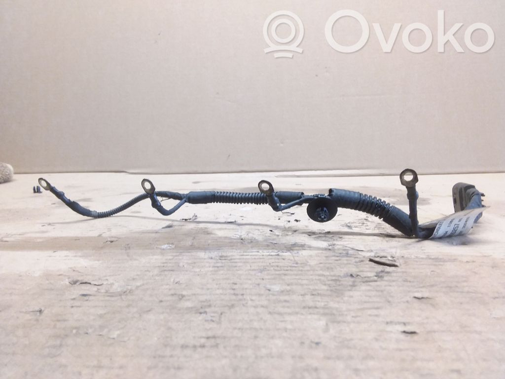 Volvo V70 Pakaitinimo žvakių laidai 