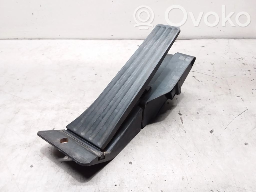 BMW 1 E81 E87 Accelerator throttle pedal 