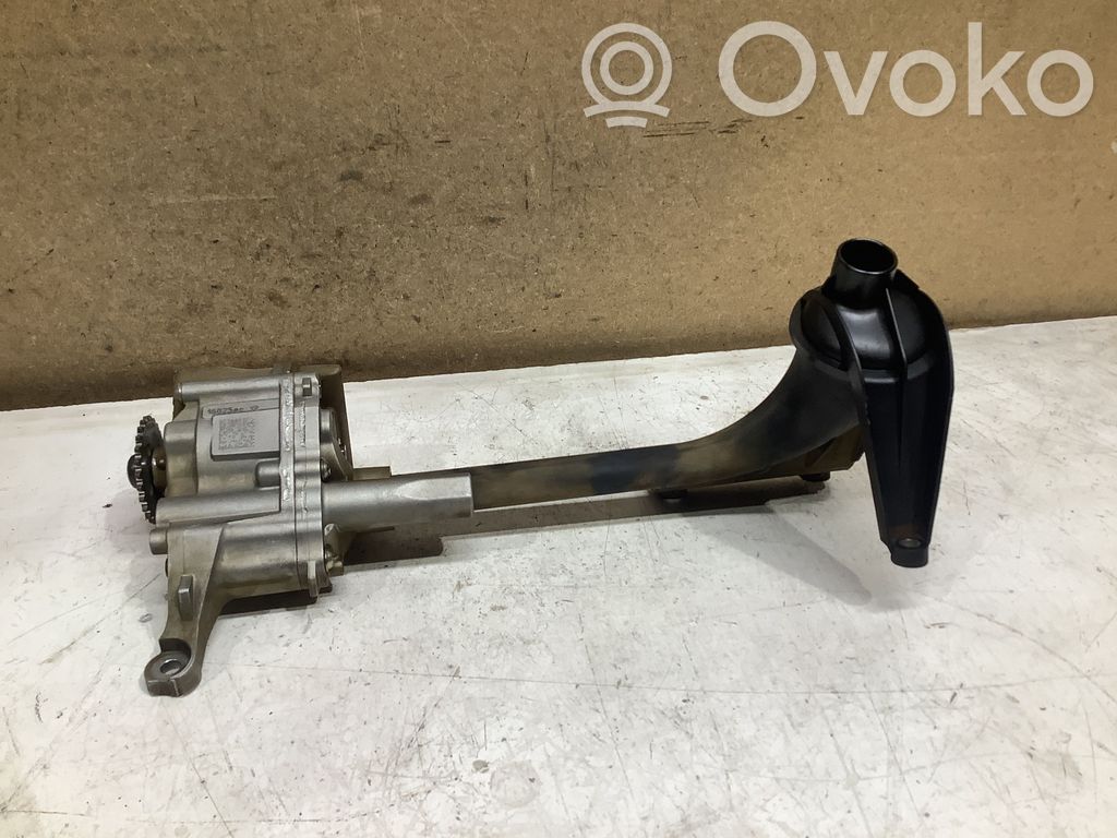 BMW 3 E90 E91 Oil pump 