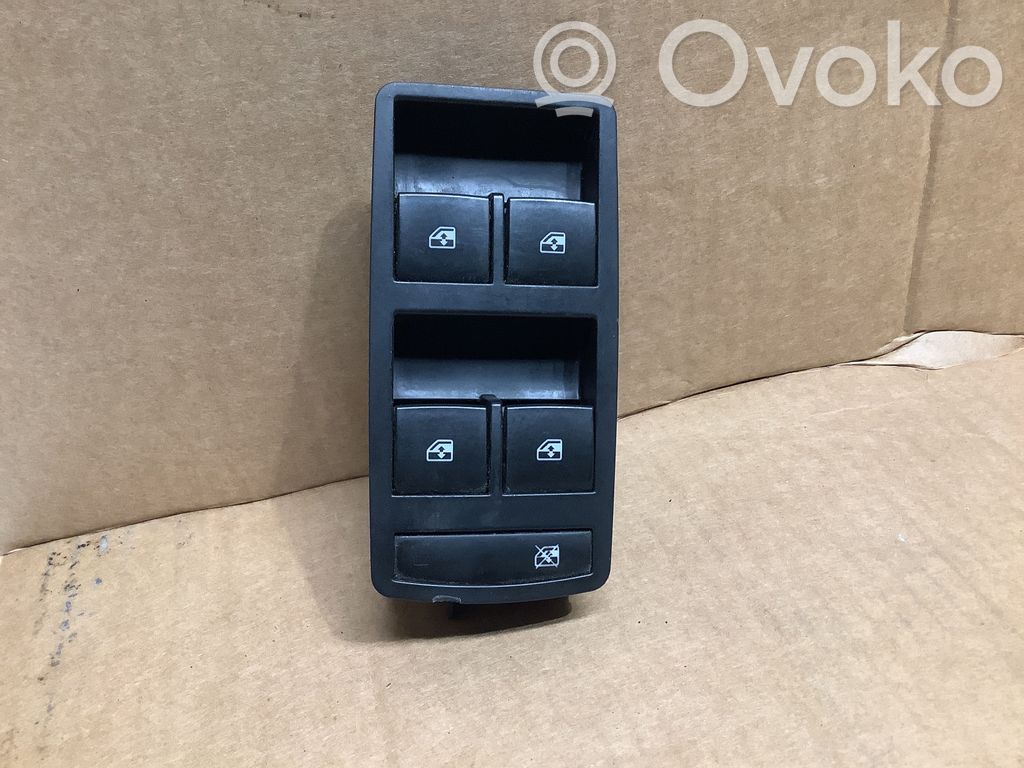 Opel Insignia A Electric window control switch 