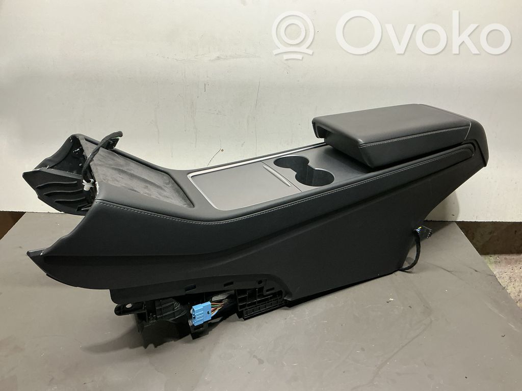 Tesla Model Y Console centrale 