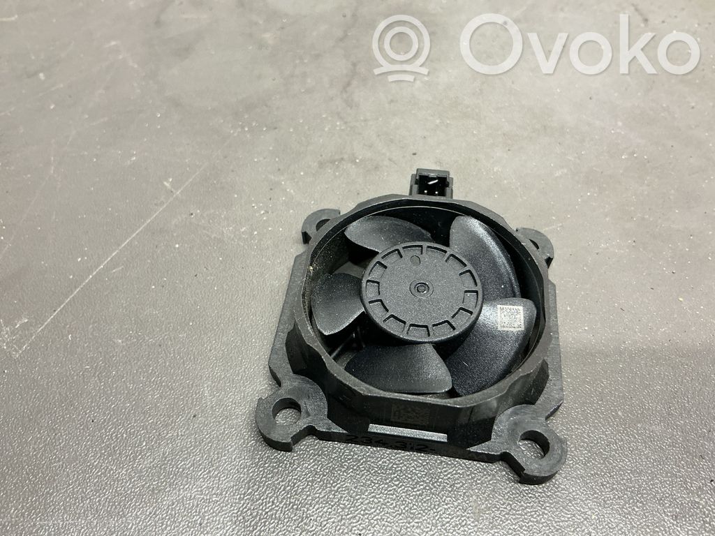 Tesla Model Y Headlight part 