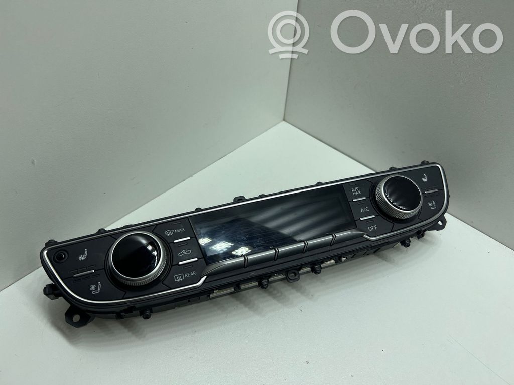 Audi Q7 4M Climate control unit 