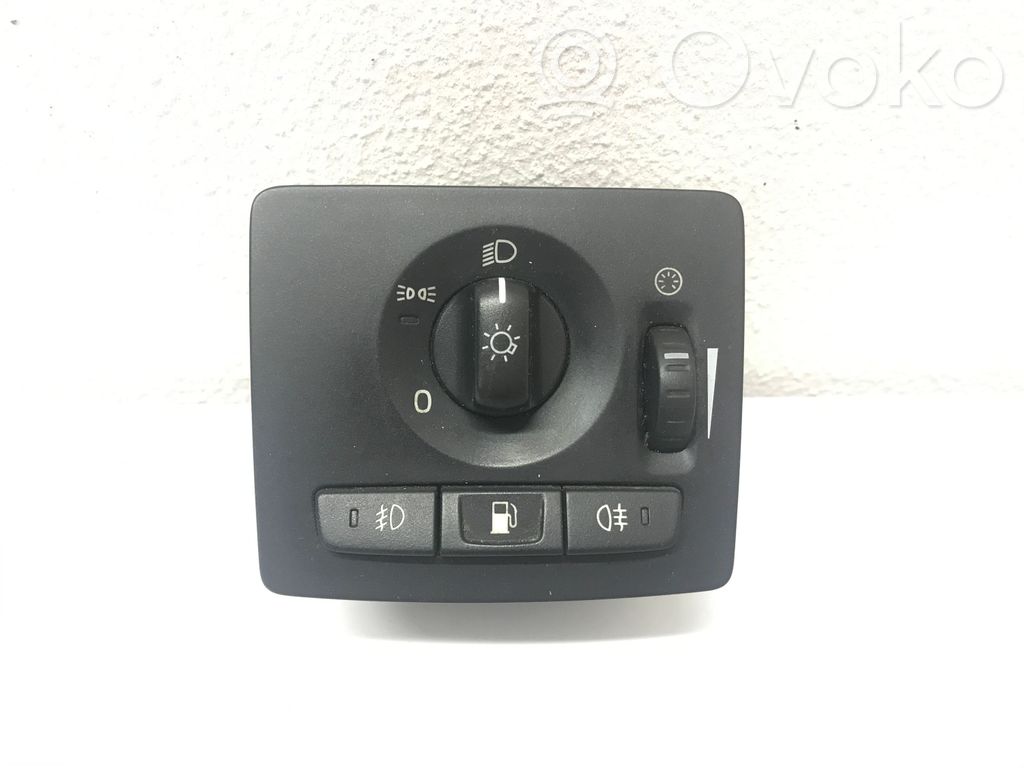 Volvo V50 Light switch 