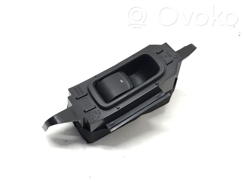 Subaru Outback Electric window control switch 
