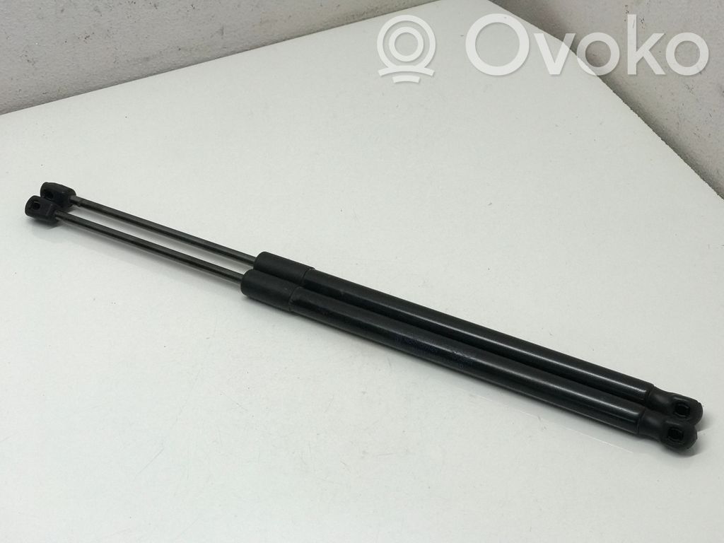 Ford Focus Tailgate/trunk strut/damper 