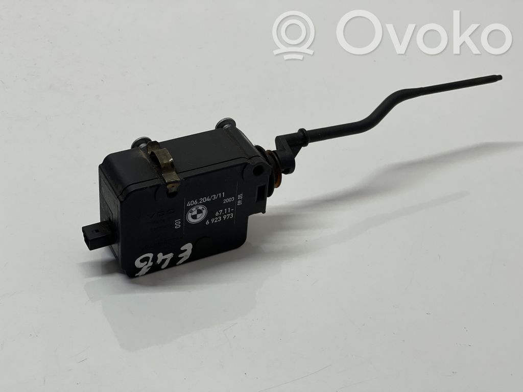 BMW 3 E46 Fuel tank cap lock motor 