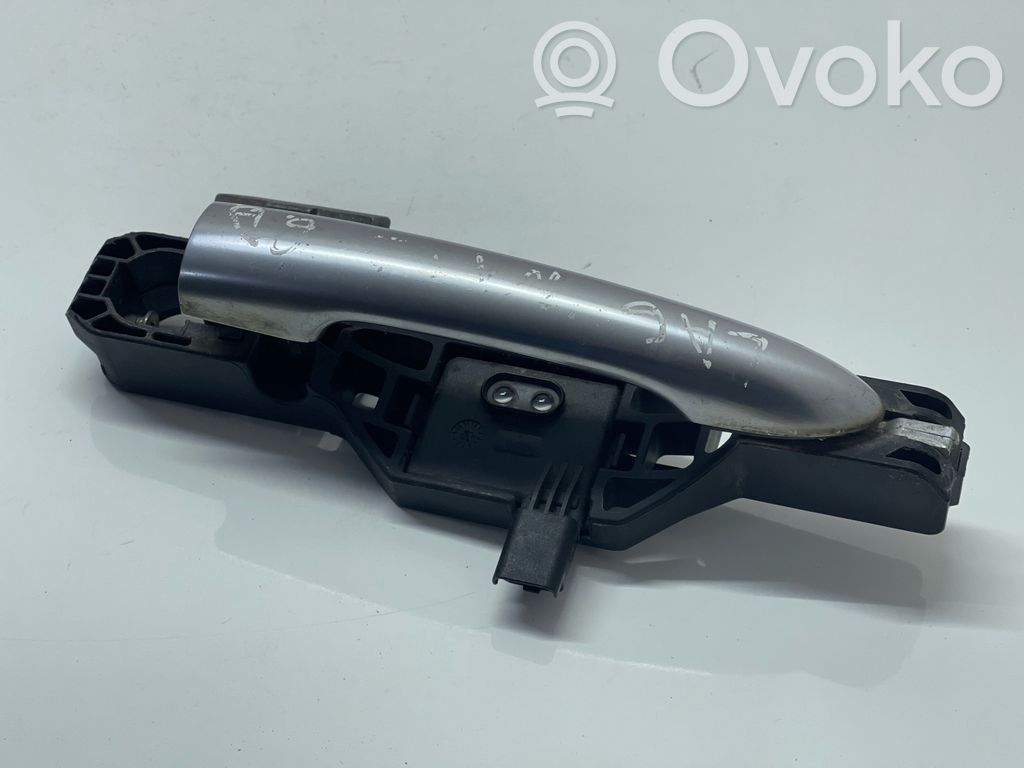 Renault Laguna II Rear door exterior handle 