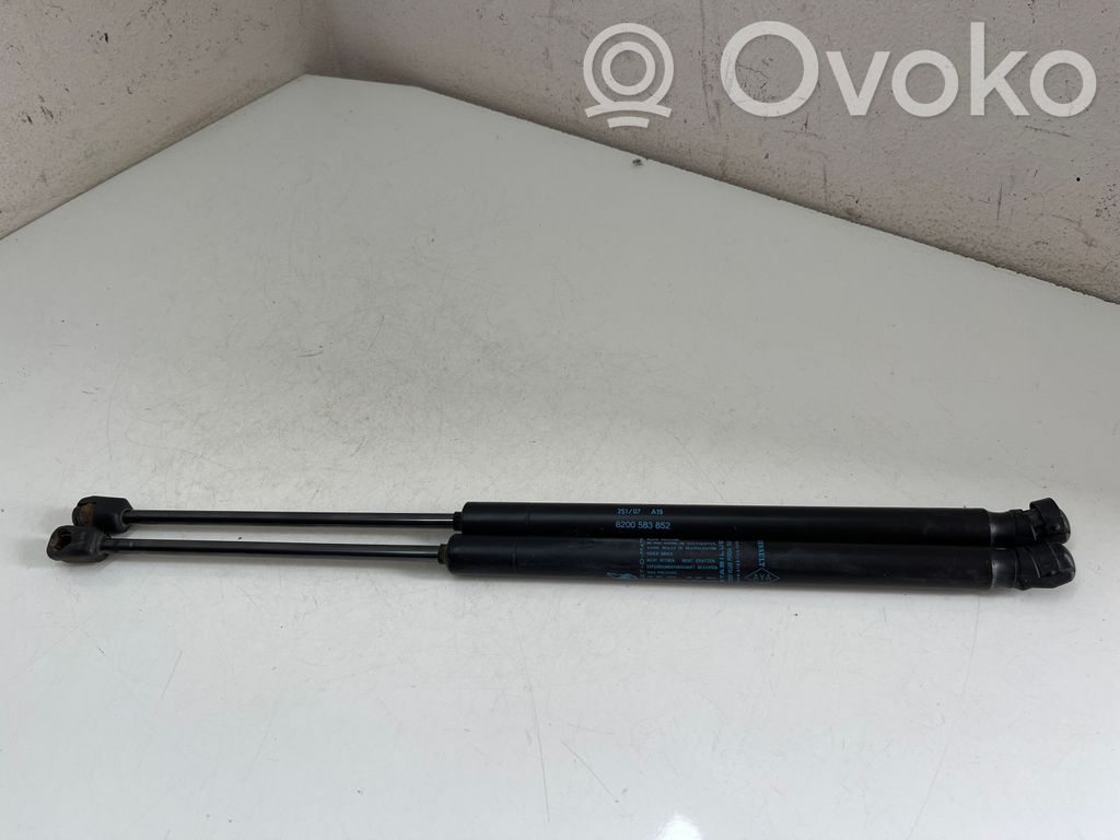 Renault Clio III Tailgate/trunk strut/damper 