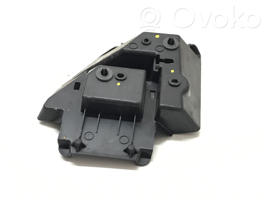 Ford Focus Rear bumper mounting bracket 