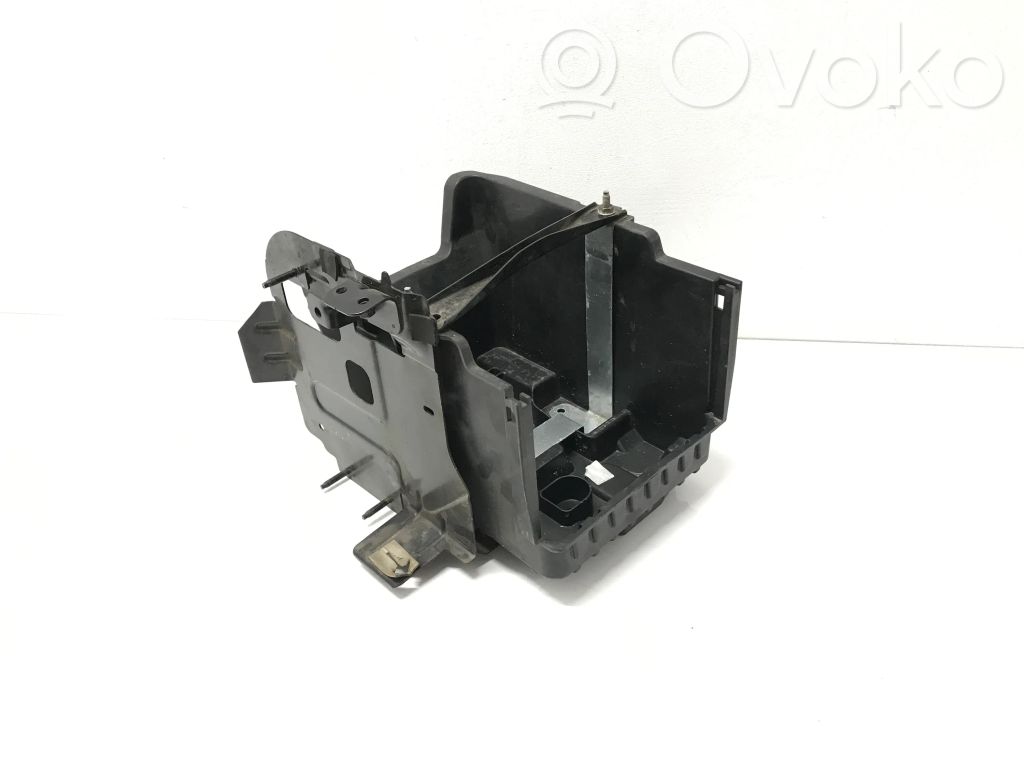 Ford Fiesta Battery tray 