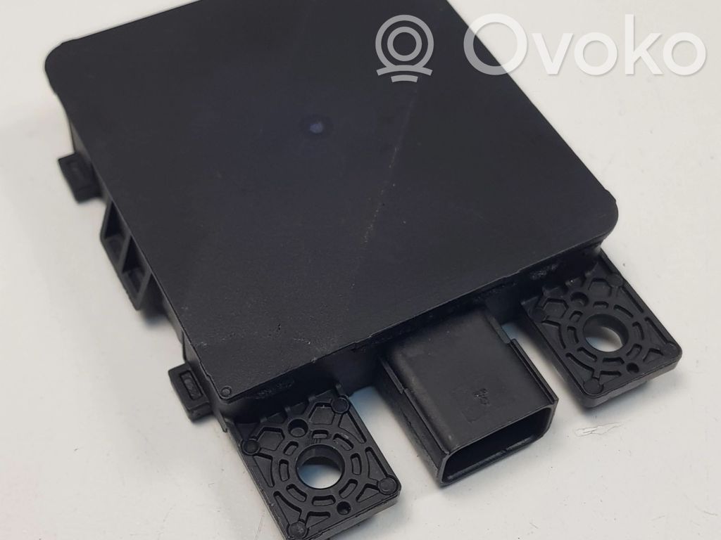Volkswagen PASSAT B9 Sensor 