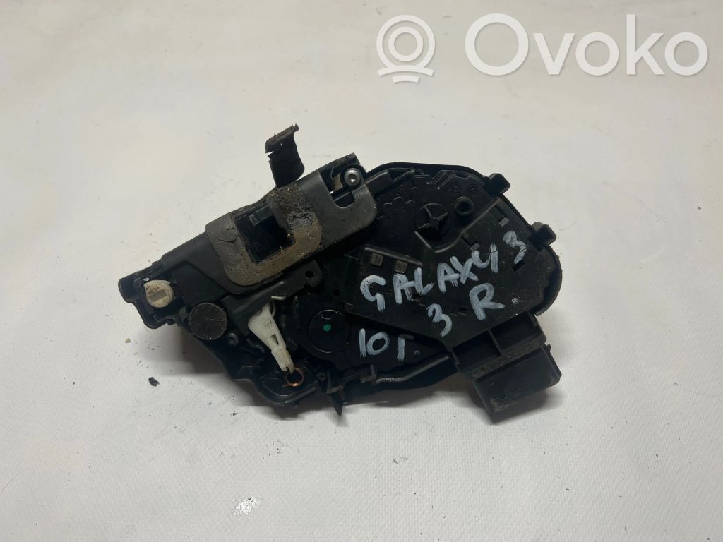 Galinių durų spyna   6M2AR26412EC