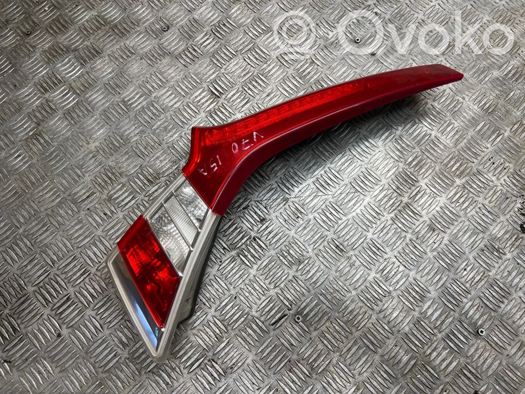Tailgate rear/tail lights