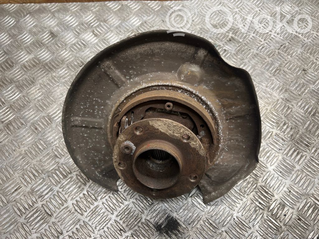 BMW 5 E60 E61 Achsschenkel hinten 