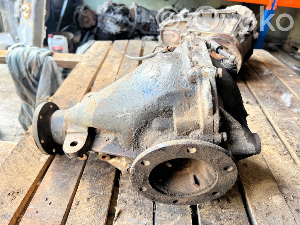 Mitsubishi Pajero Hinterachsdifferential 