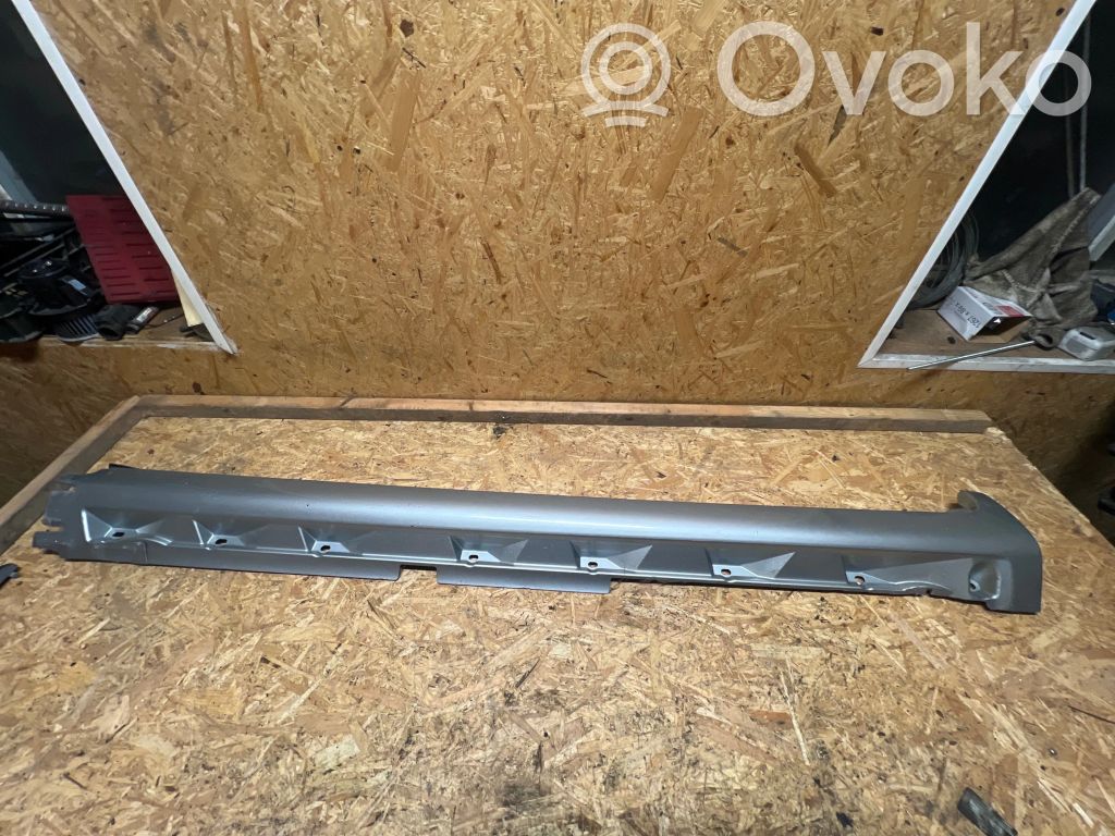 Volvo S60 Sill/side skirt trim 