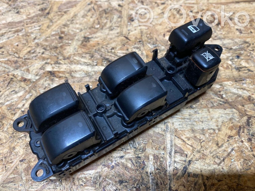 Toyota Corolla E120 E130 Electric window control switch 