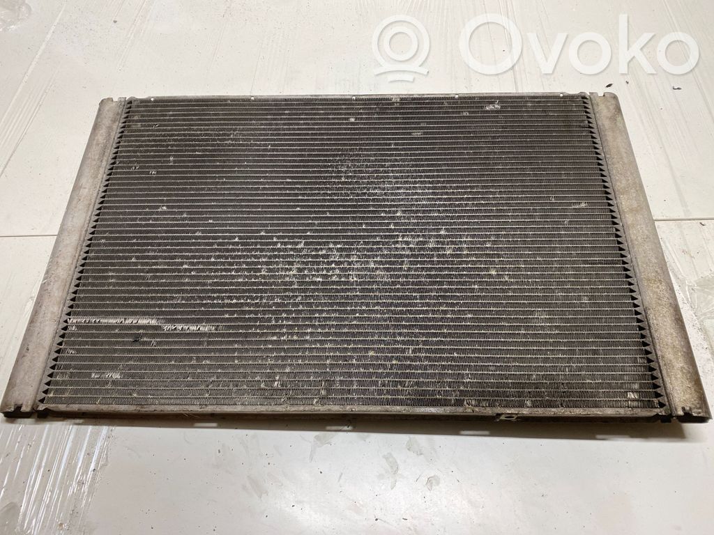 Coolant radiator   8MK376719081,99000037,20090812