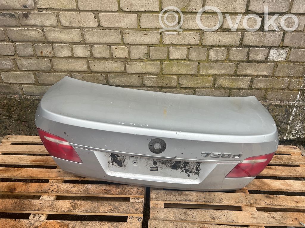 Tailgate/trunk/boot lid