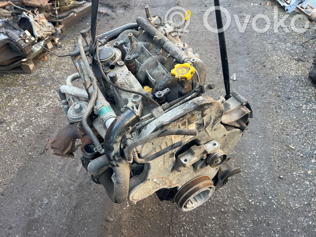 Chrysler Voyager Двигатель 